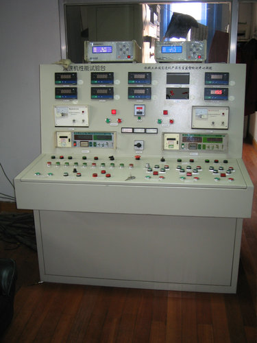 減速機(jī)性能試驗(yàn)臺
